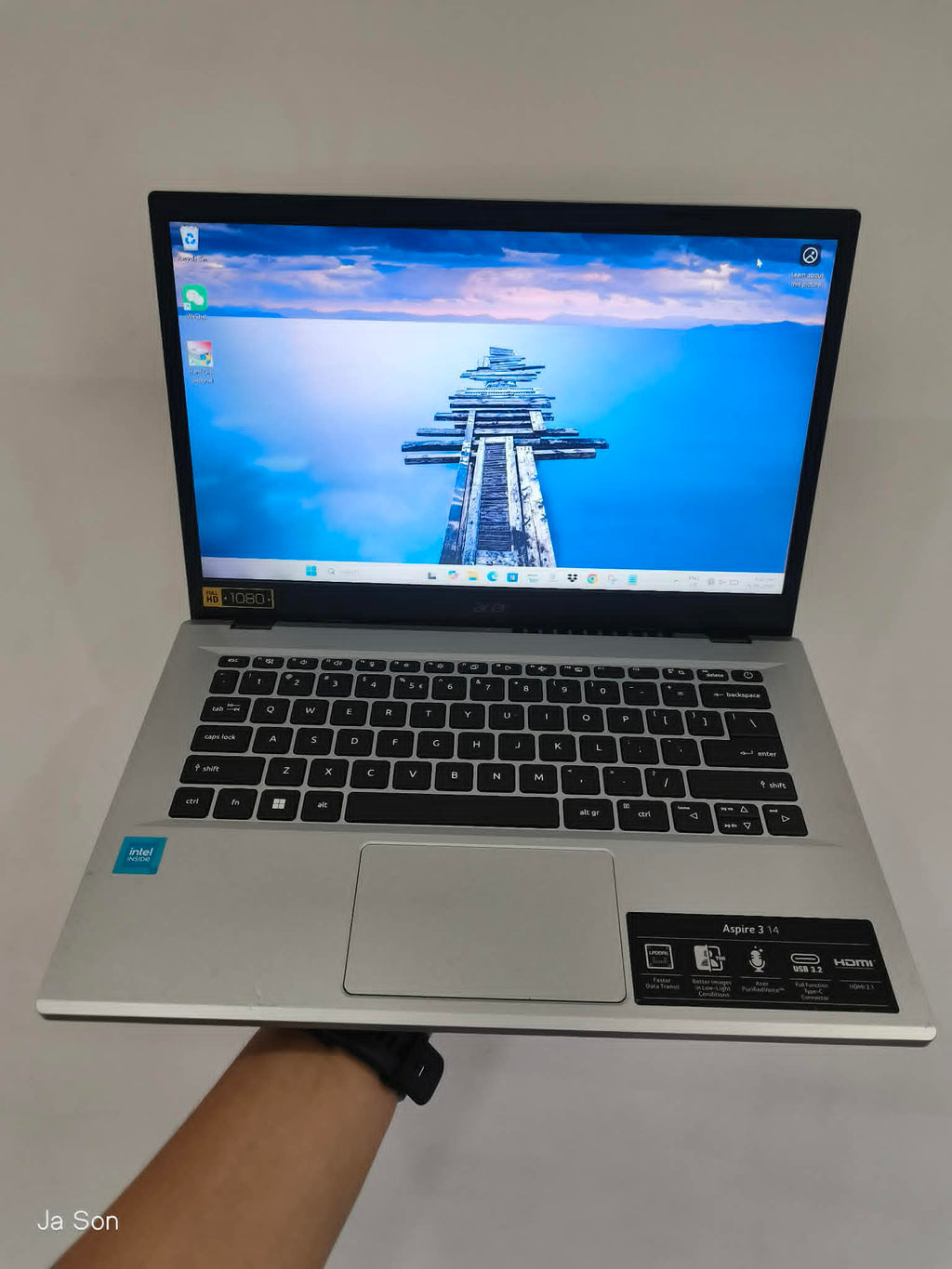 Acer Aspire 3