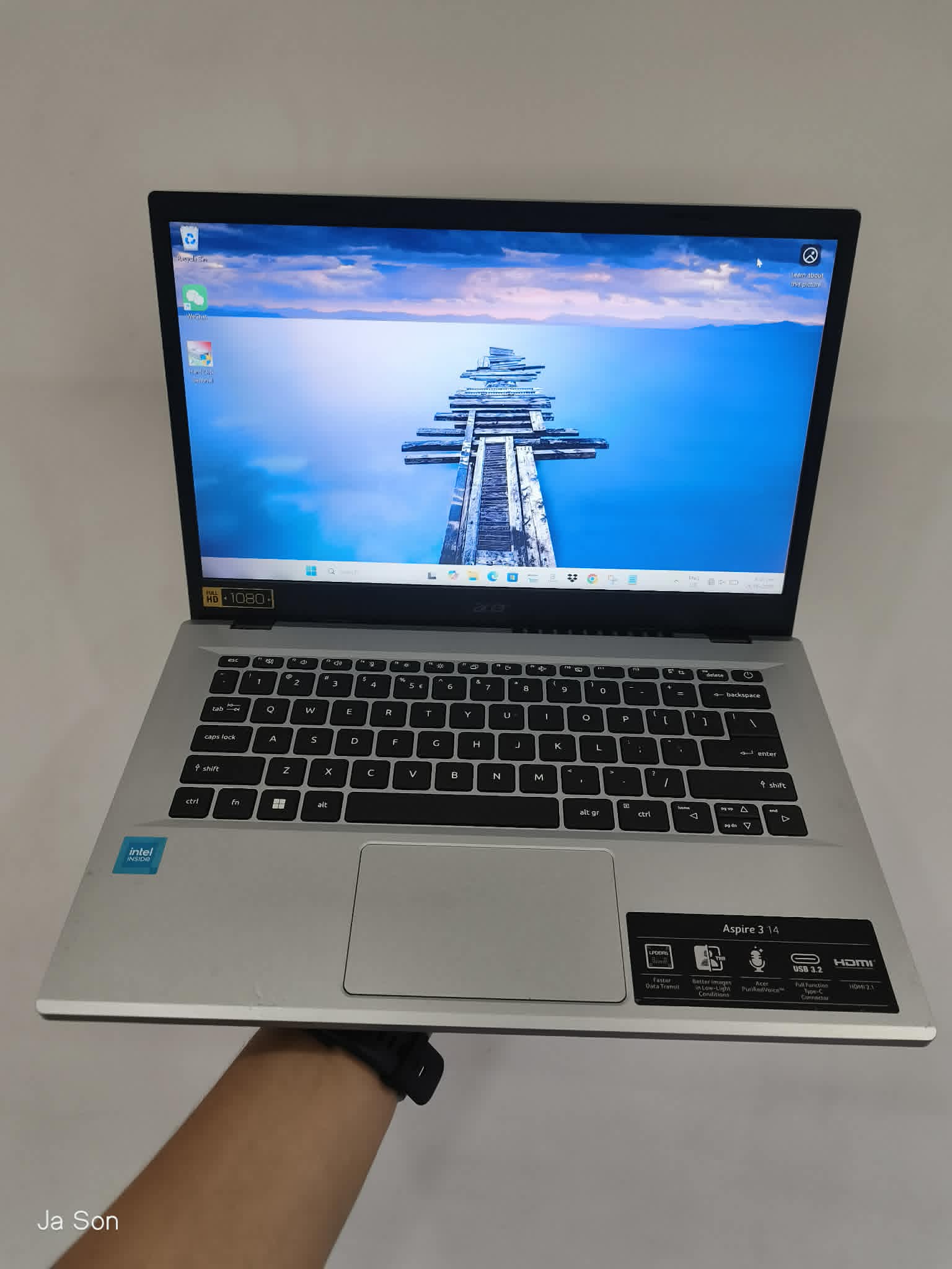 Acer Aspire 3
