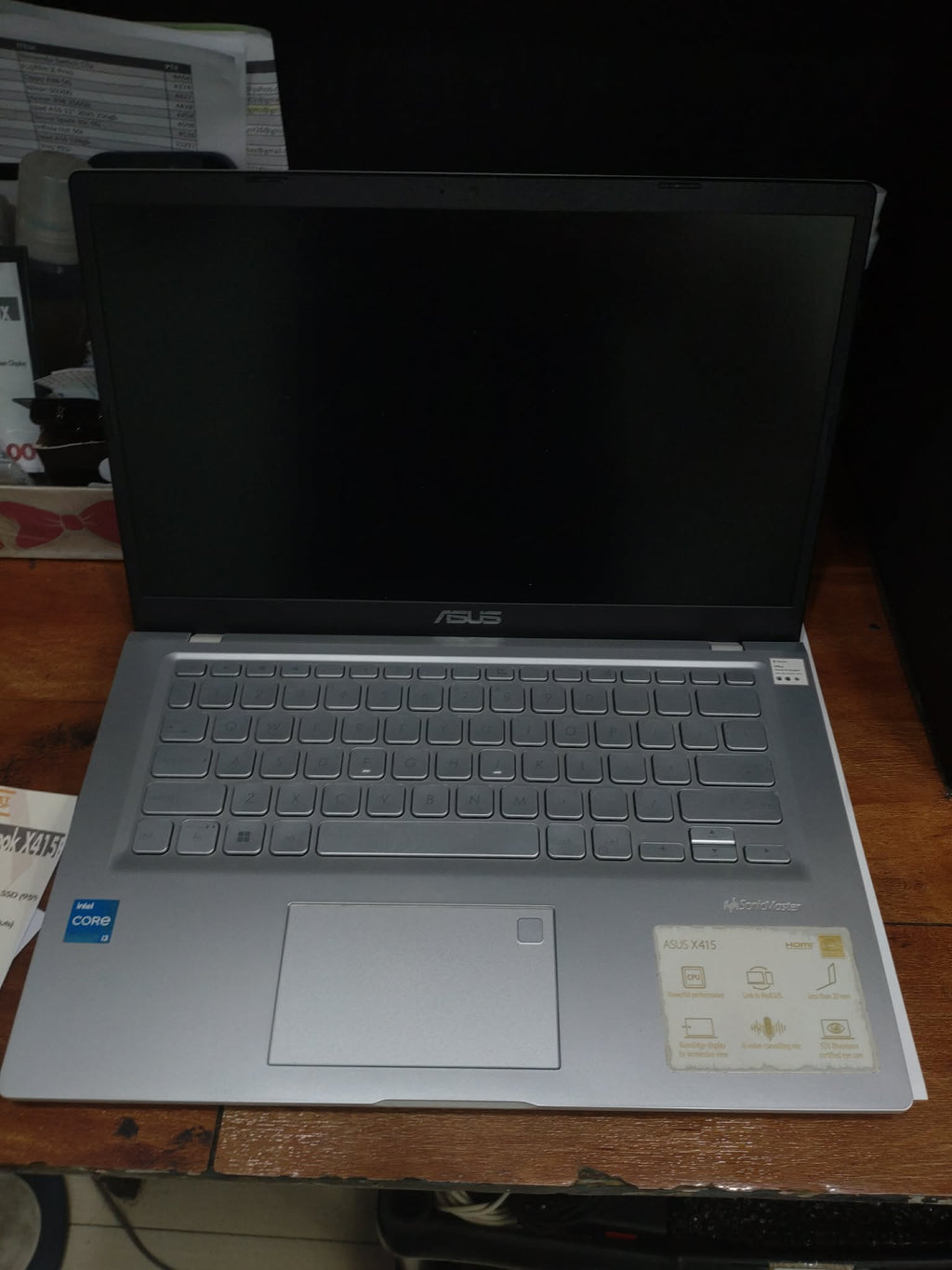 Asus VivoBook X415E