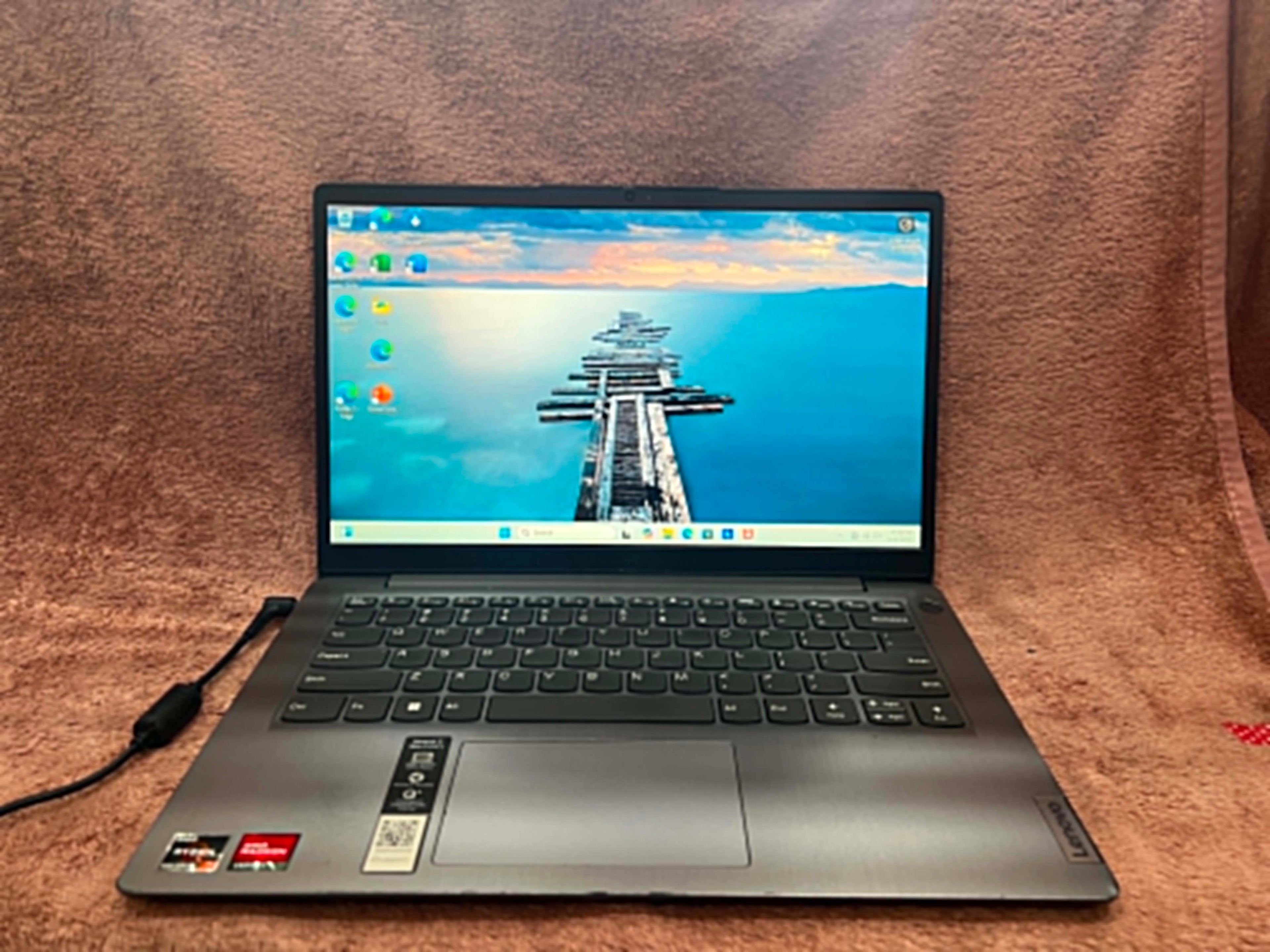 Lenovo IdeaPad 3