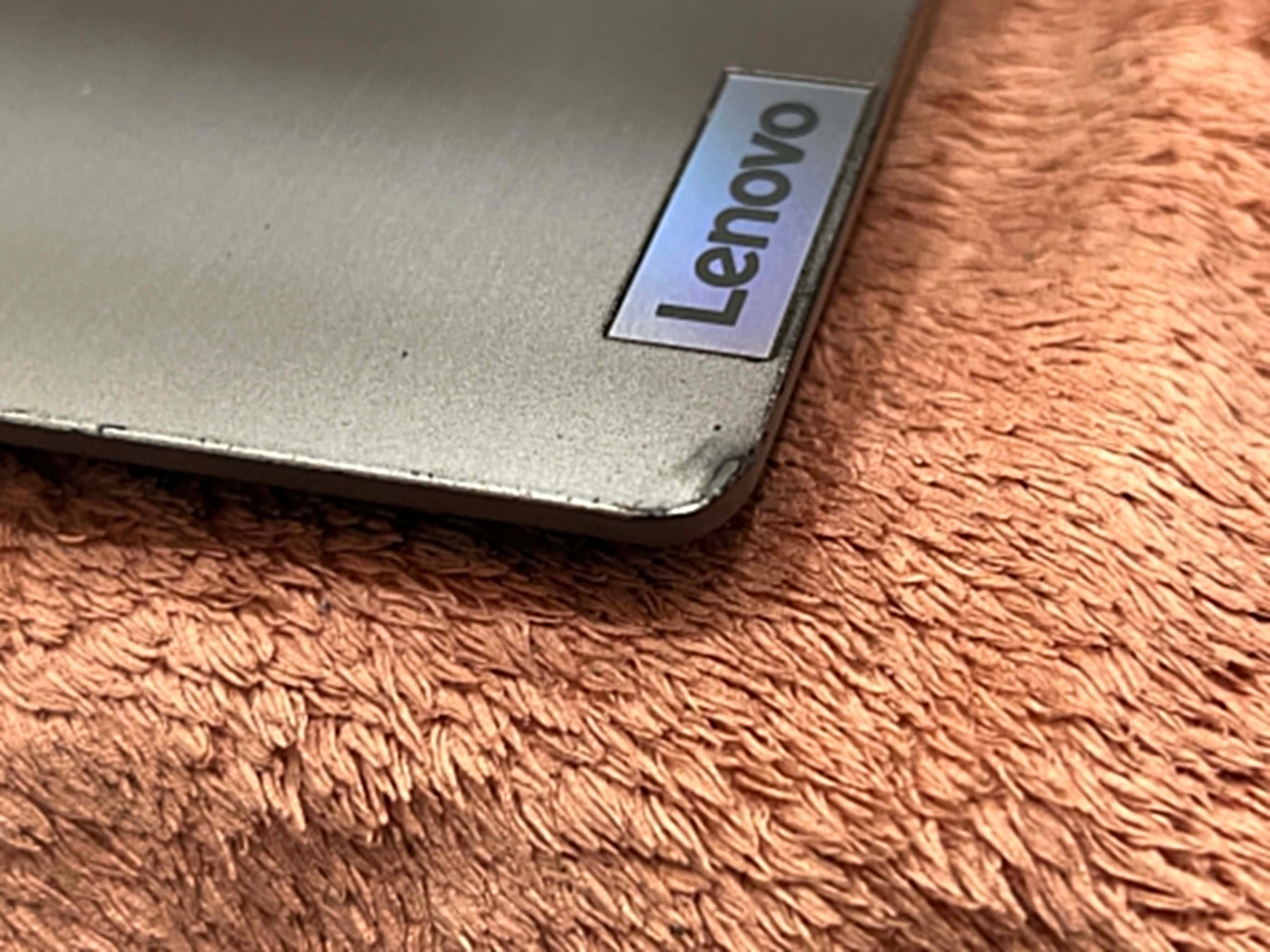 Lenovo IdeaPad 3