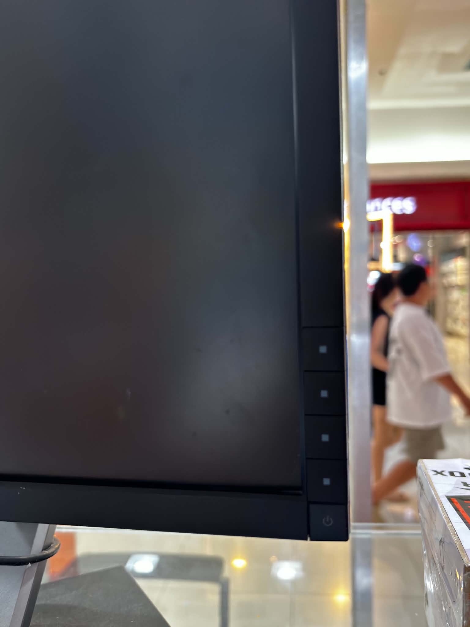 Dell Widescreen LCD Monitor 19”