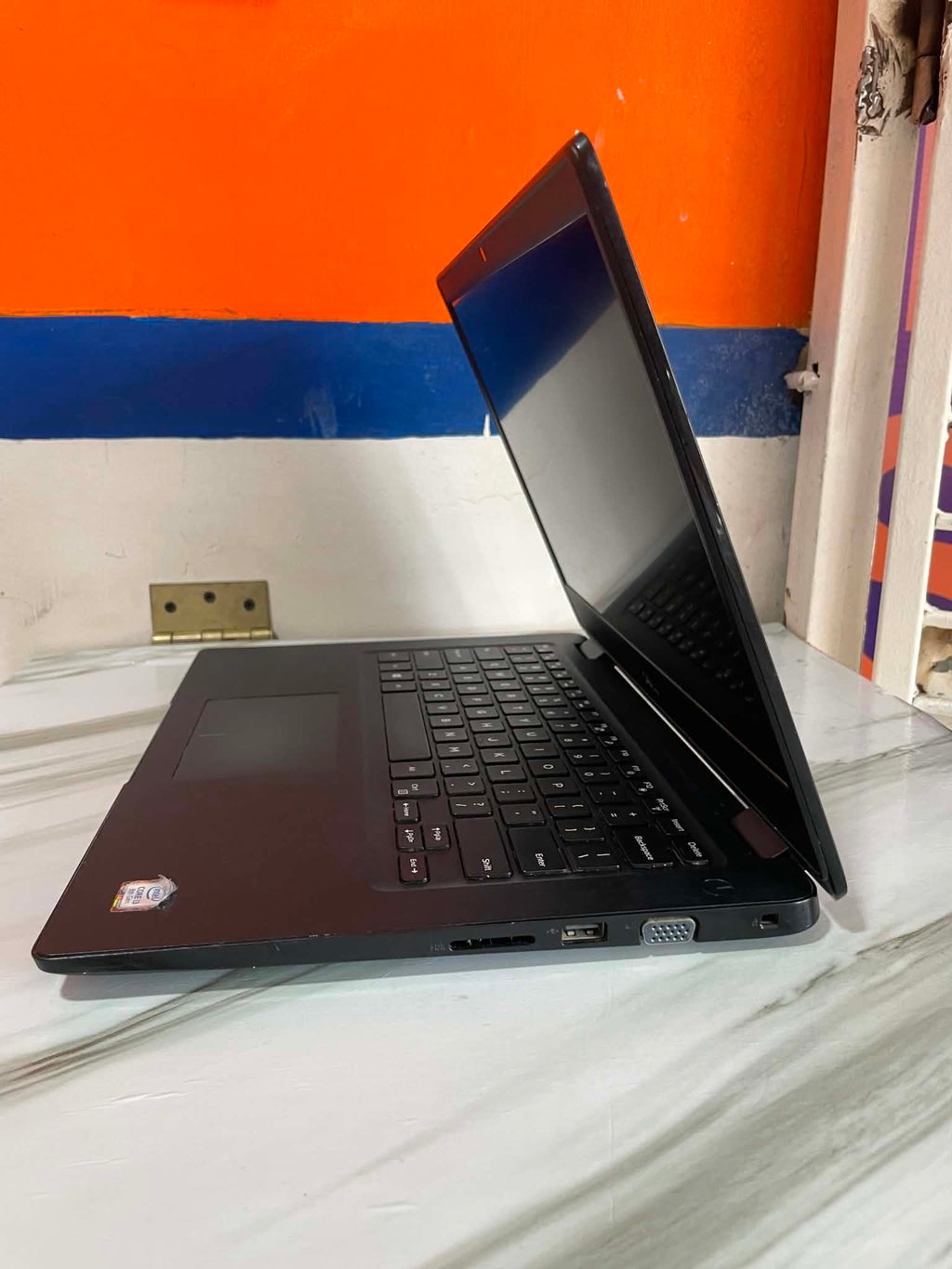 Dell Latitude 3400