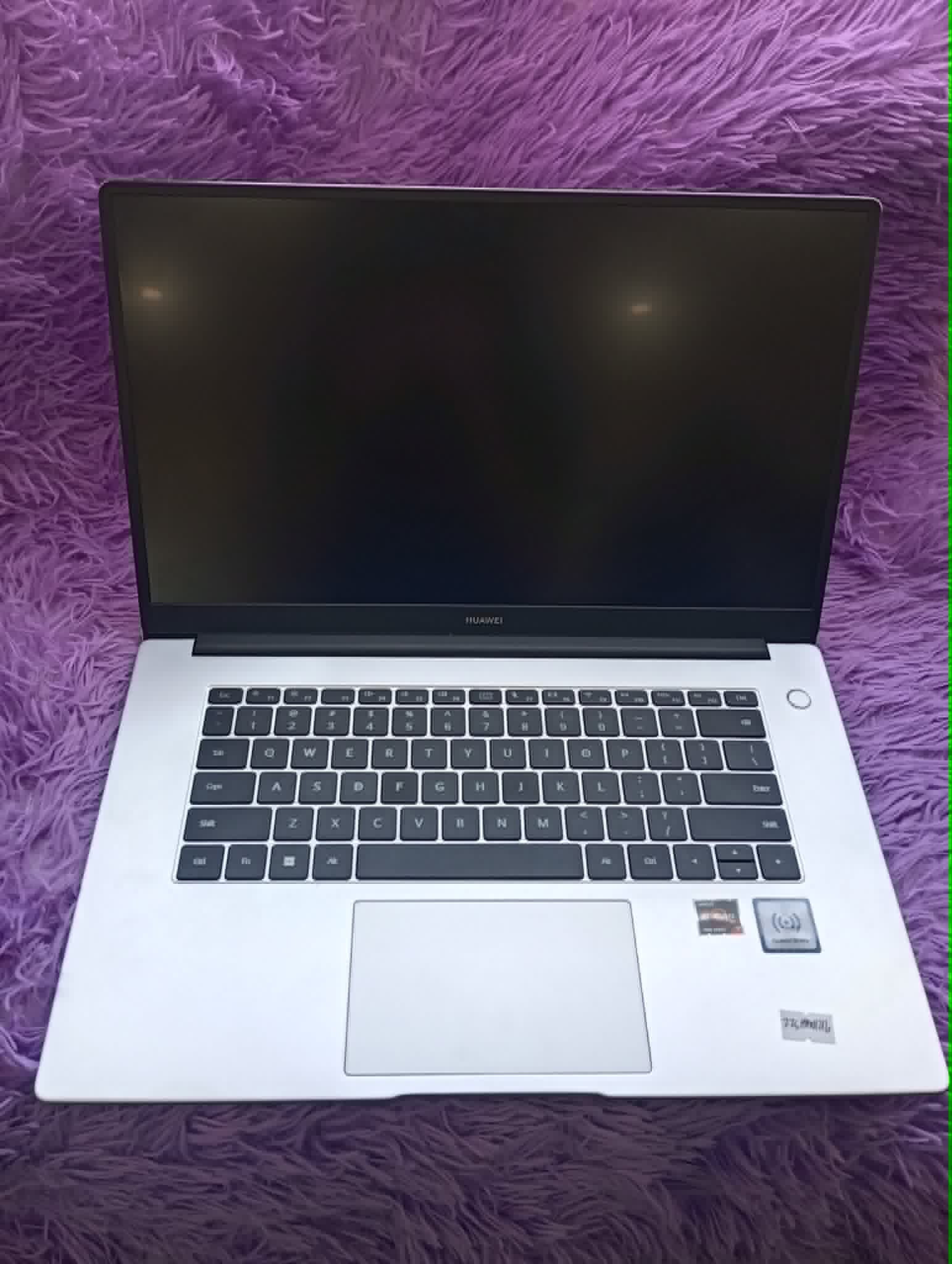 Huawei MateBook D15 2021