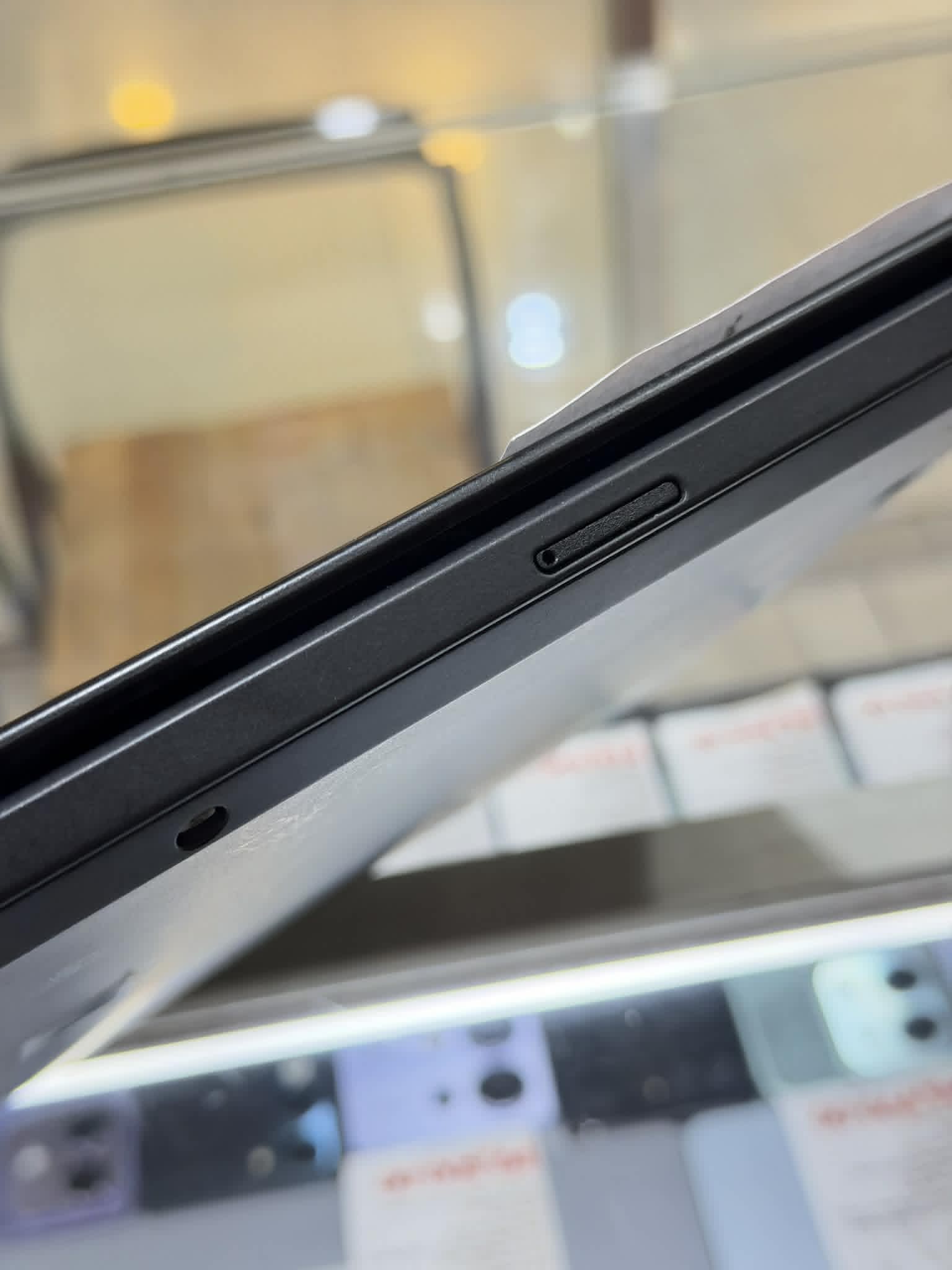 Lenovo ThinkPad X280