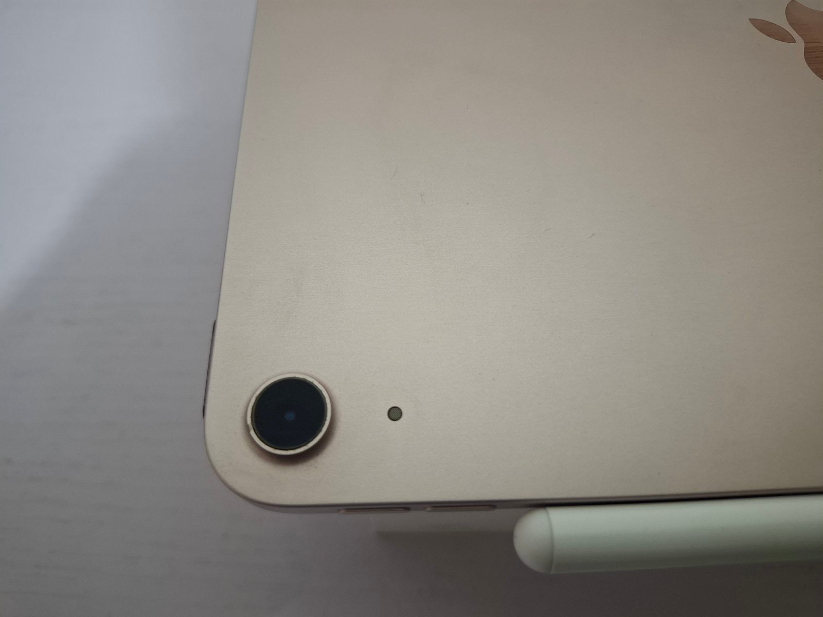 Apple iPad