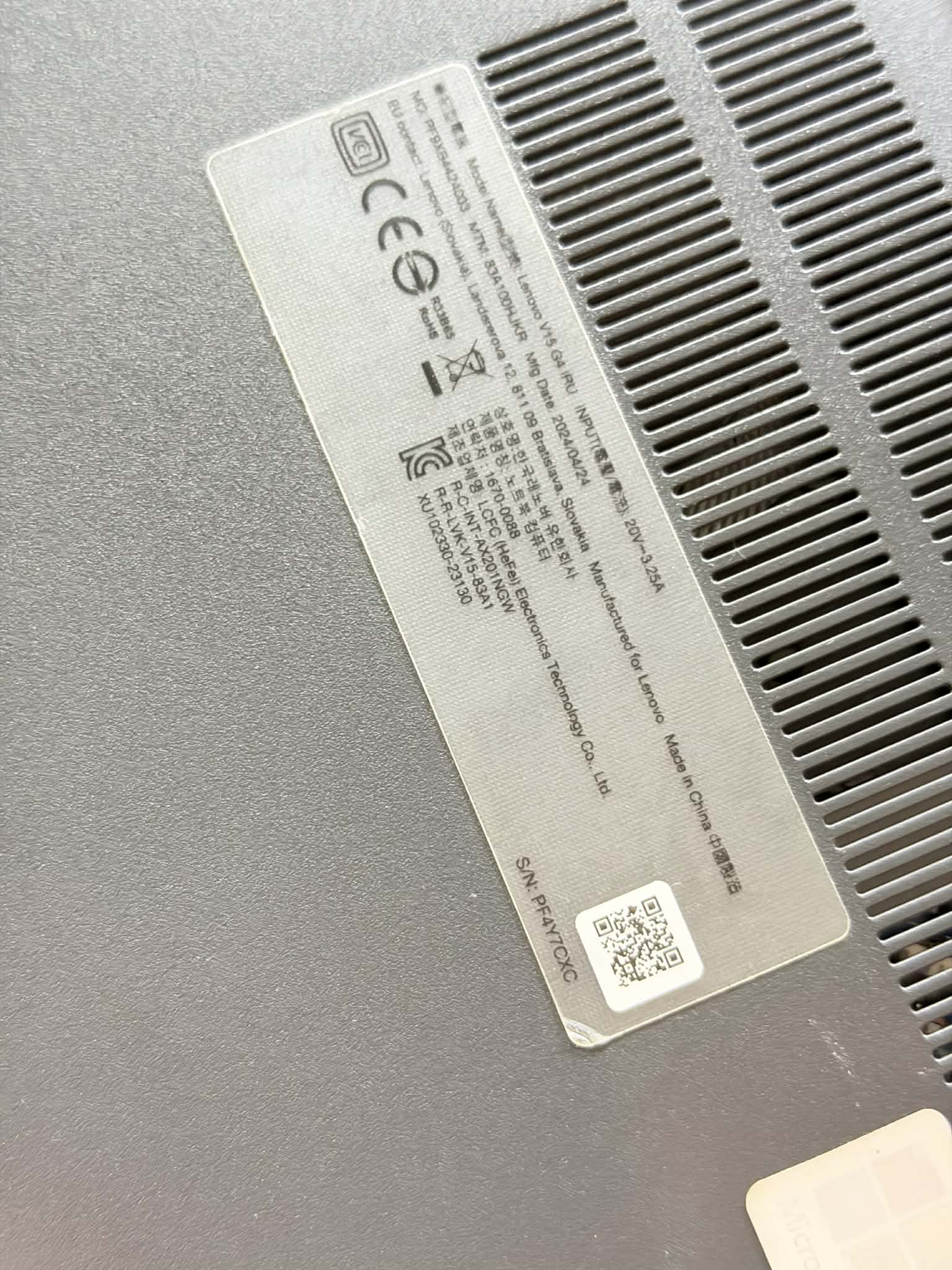 Lenovo V15 G4