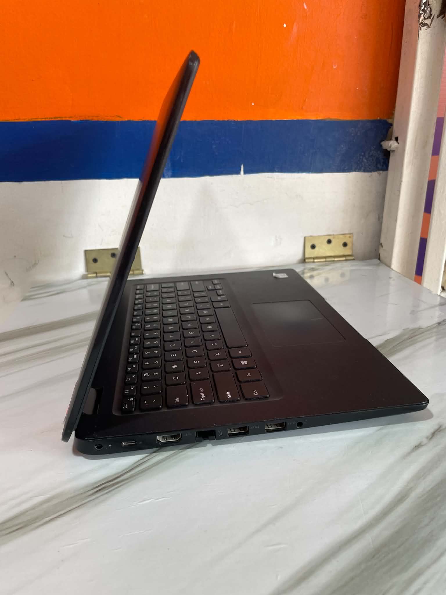 Dell Latitude 3400