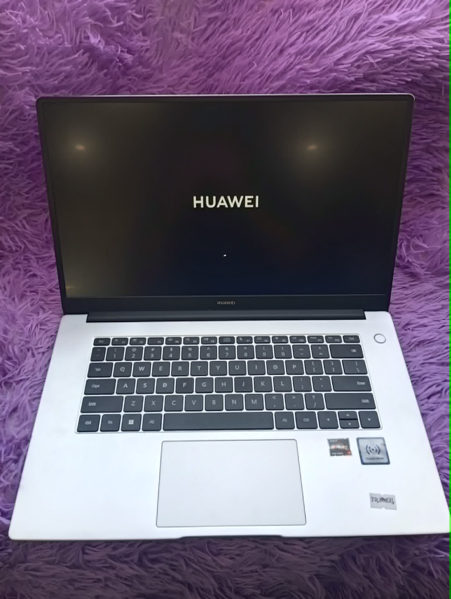 Huawei MateBook D15 2021