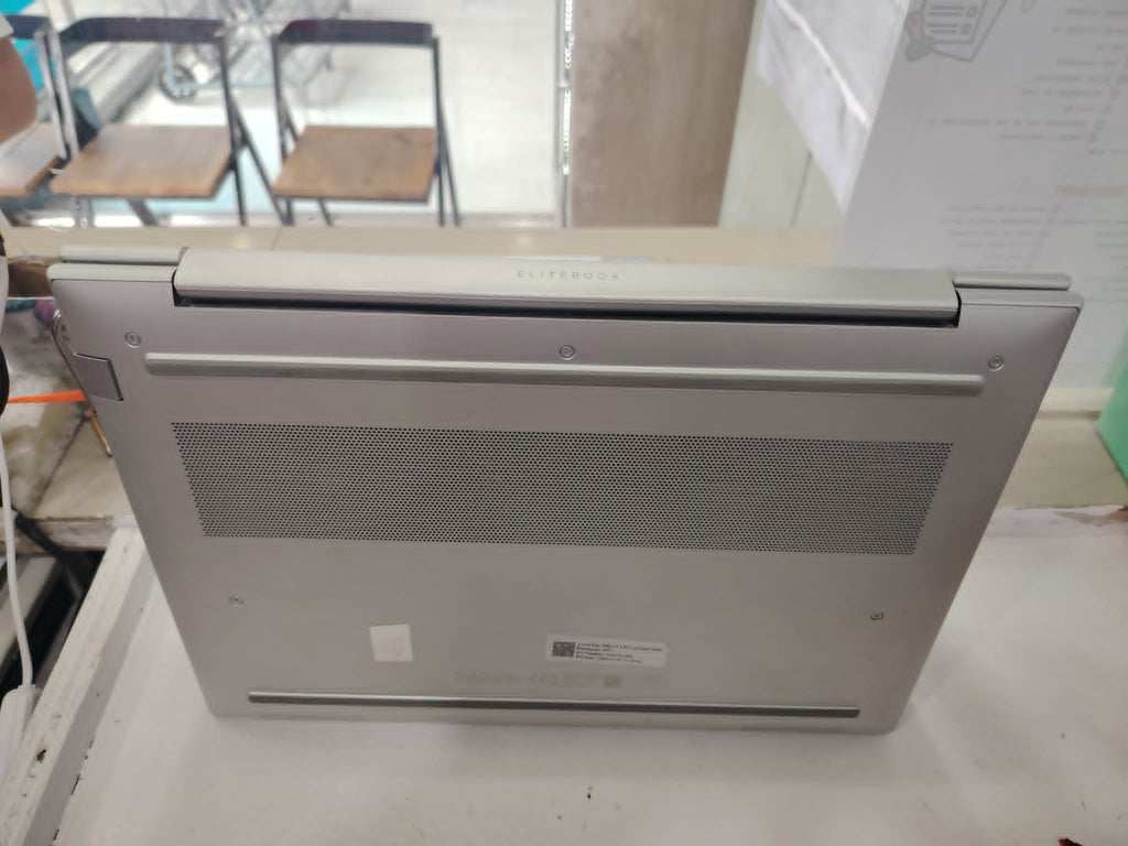 HP Elitebook 640 G11
