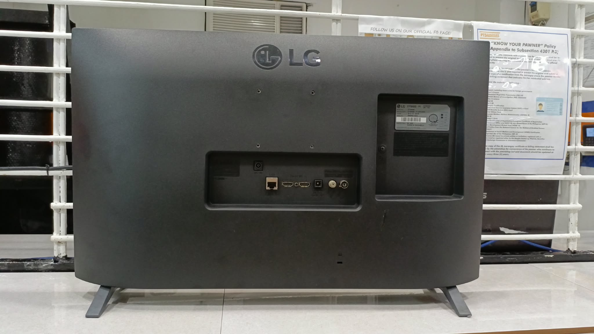 LG Smart IPS FHD TV Monitor 27”