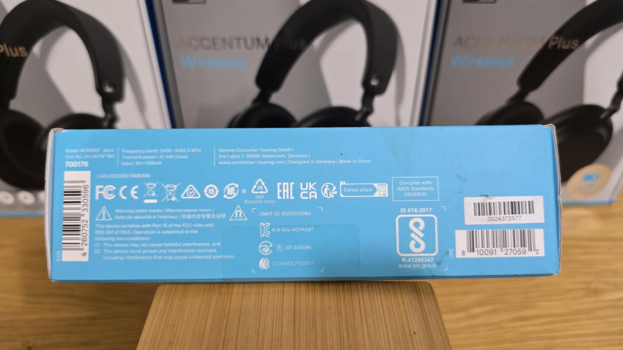 Sennheiser Headphones Accentum 4 Black Brand New Sealed